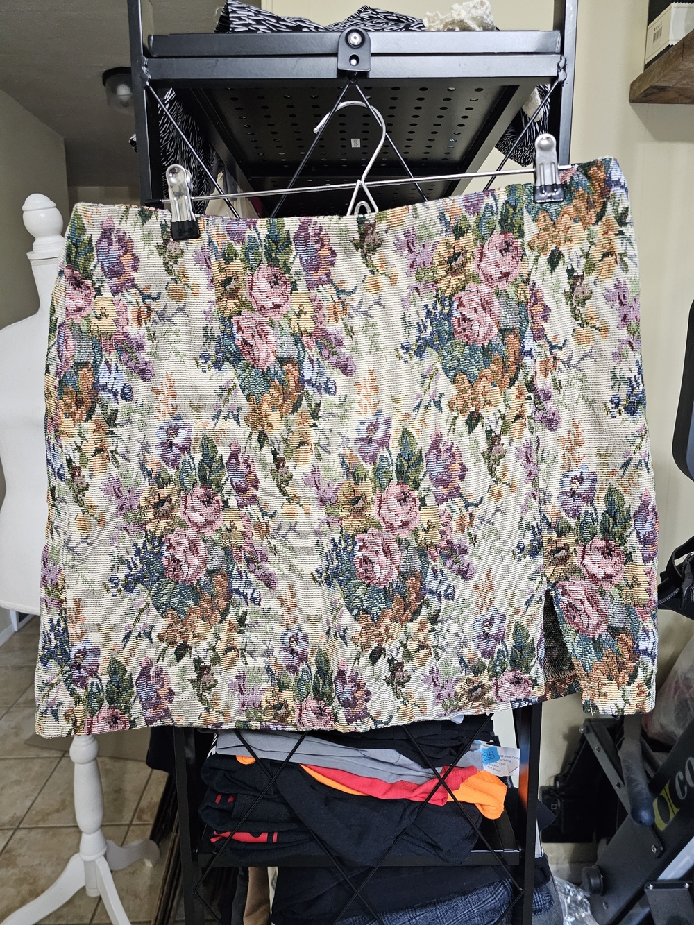 wild fable Cream Floral Tapestry Mini Skirt with Pink & Green Bouquet
